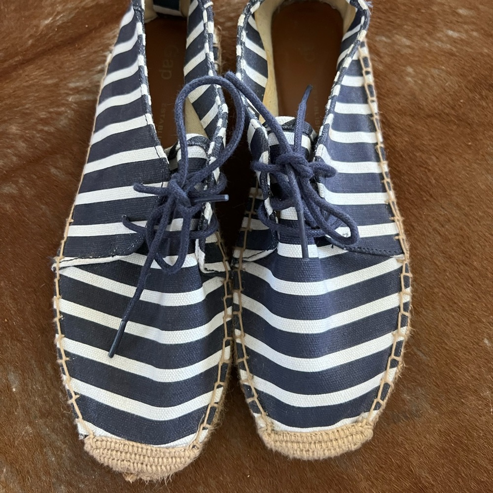 Striped espadrille sneakers